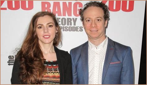Wife, Net Worth, Salary, The Big Bang Theory, Bio